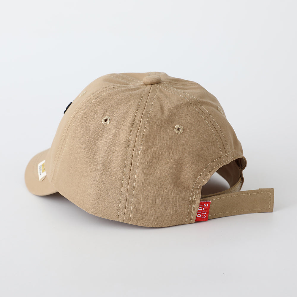 Children's Solid-color English Smiling Face Embroidered Adjustable Fashionable And Simple Short-brimmed Baseball Cap Suitable For Daily Outings And Entertainment