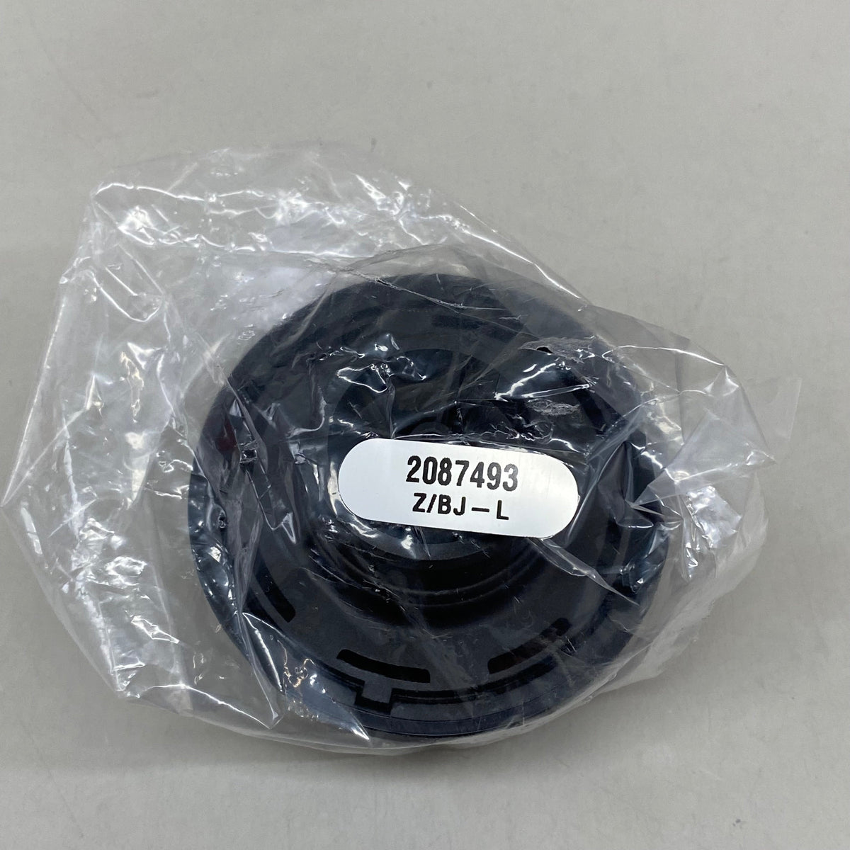 BOBCAT Hydraulic Oil Tank Cap Replacement Part For Bobcat 321 Black 2087493