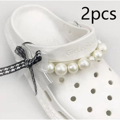 Factory Wholesale Hole Shoes Accessories Bow Pearl Chain Shoe Ornament INS Style Pearl Chain Decorative Buckle Spot