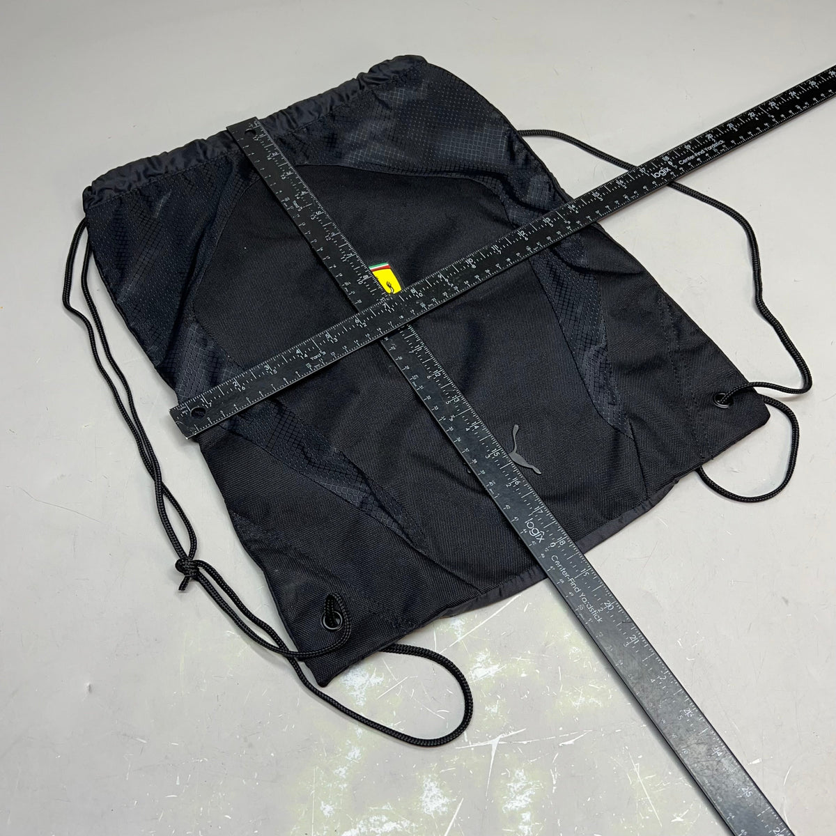 PUMA  Ferrari Drawstring Closure Bag 100% Nylon 18"x14" Black (Pre-Owned)