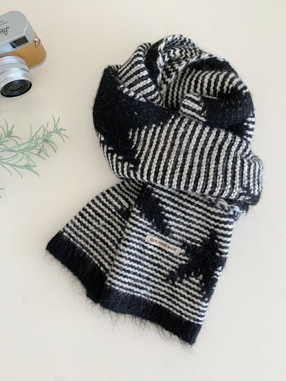 Women's Simple And Versatile Star Knitted Winter Scarf