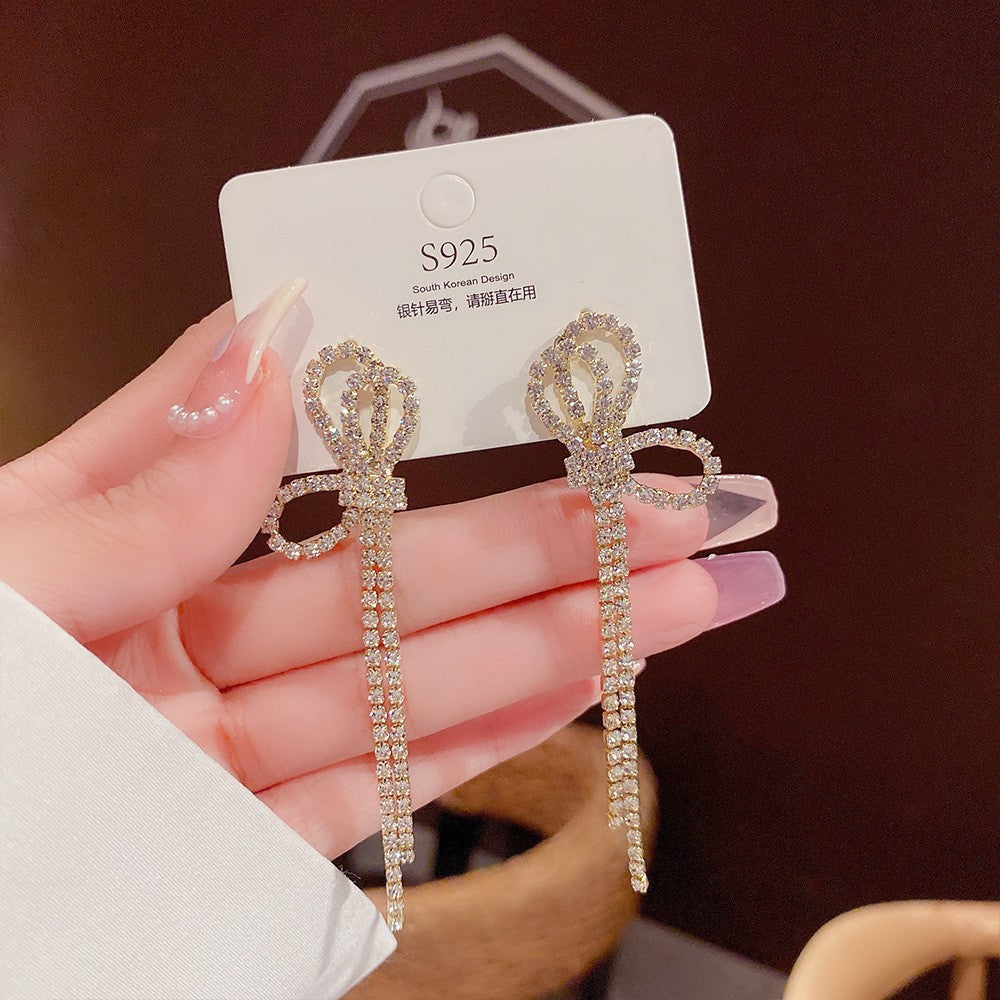 Light Luxury Pearl Earrings