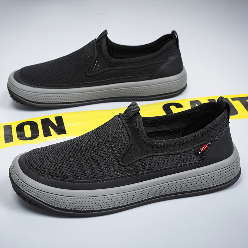 Breathable Soft Bottom Light Casual Shoes Men