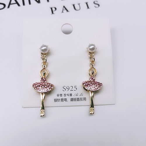 Golden Euro-Korean Pearl Bow Ear Team