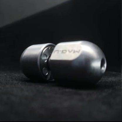 MagniSpin Capsule Fidget