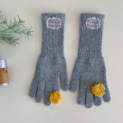 Women's Winter Lace Flower Knitted Gloves