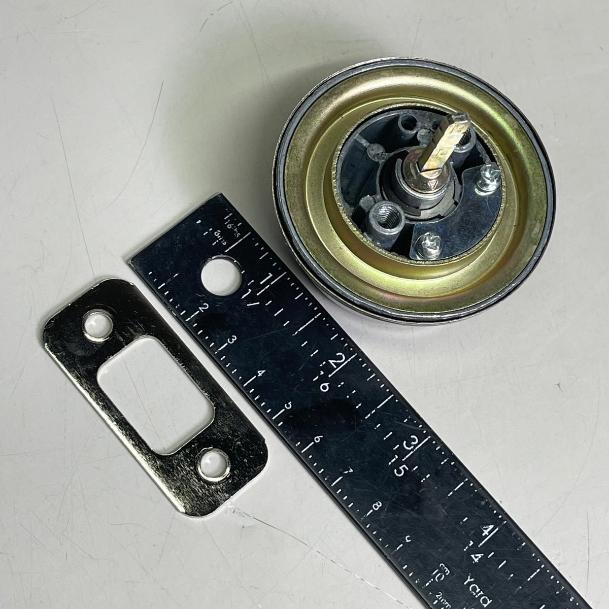 YALE Double Cylinder Deadbolt Satin Nickel 840-DBL.CYL