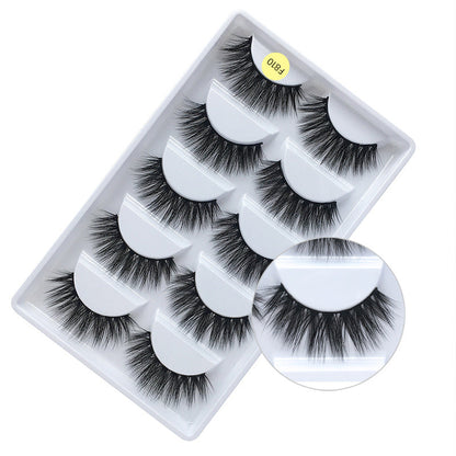 Naturally Curled Voluminous Synthetic Eyelashes