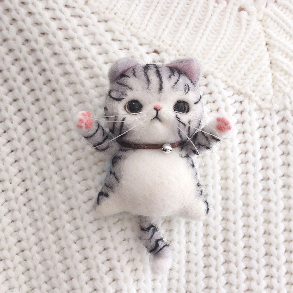 Felted Wool Needle Felting Kit Kitten Brooch