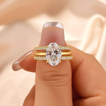 Women's Simple And Versatile Oval Zircon Ring Set