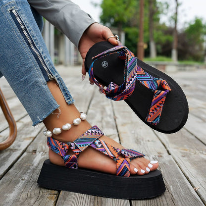Plus-size Thick-soled Color-block Beach Sandals With Velcro Straps
