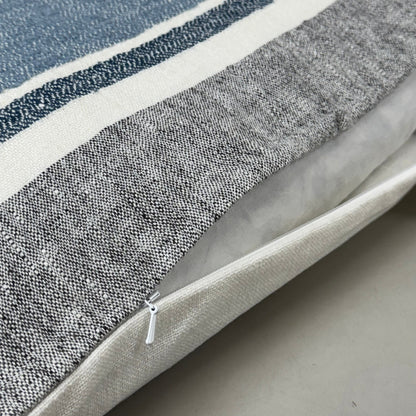 VILLA 22"x22" RN ST Lima Decorative Throw Pillow in Blue/Grey