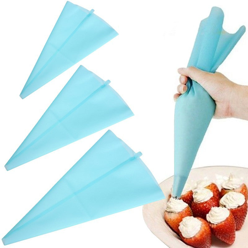 Christmas Cake Piping Bag with Nozzle