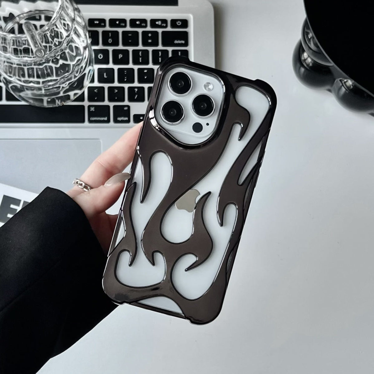 Electroplated hollow flame pattern phone case suitable for iPhone 15 Pro, simple all inclusive, Apple 14 anti drop protective cover