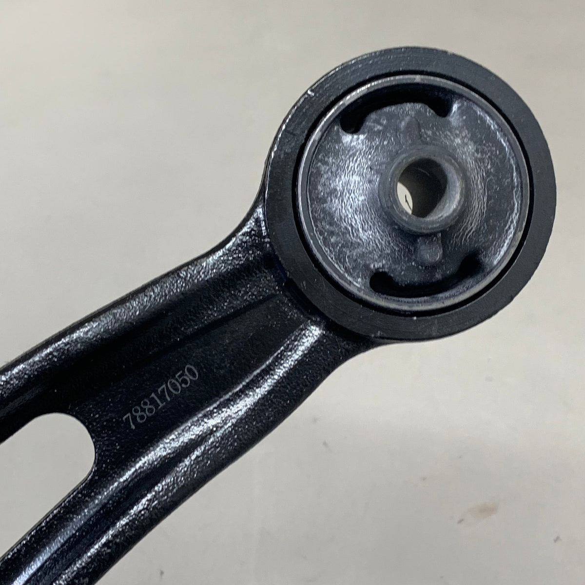 MOOG Front Lower Control Arm Passenger For Lexus & Toyota Models RK640192