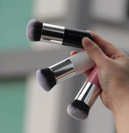 Chubby Pier Makeup Brush: Foundation Powder