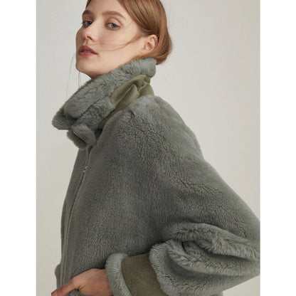 Fashionable Short Silhouette Fur Coat For Women