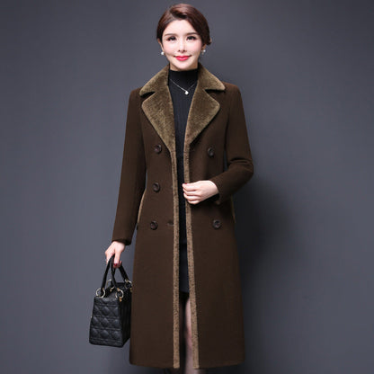 Middle-aged women's wool coat mother dress