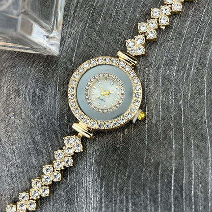 Diamond-encrusted Glass Rhinestone Women's Quartz Watch
