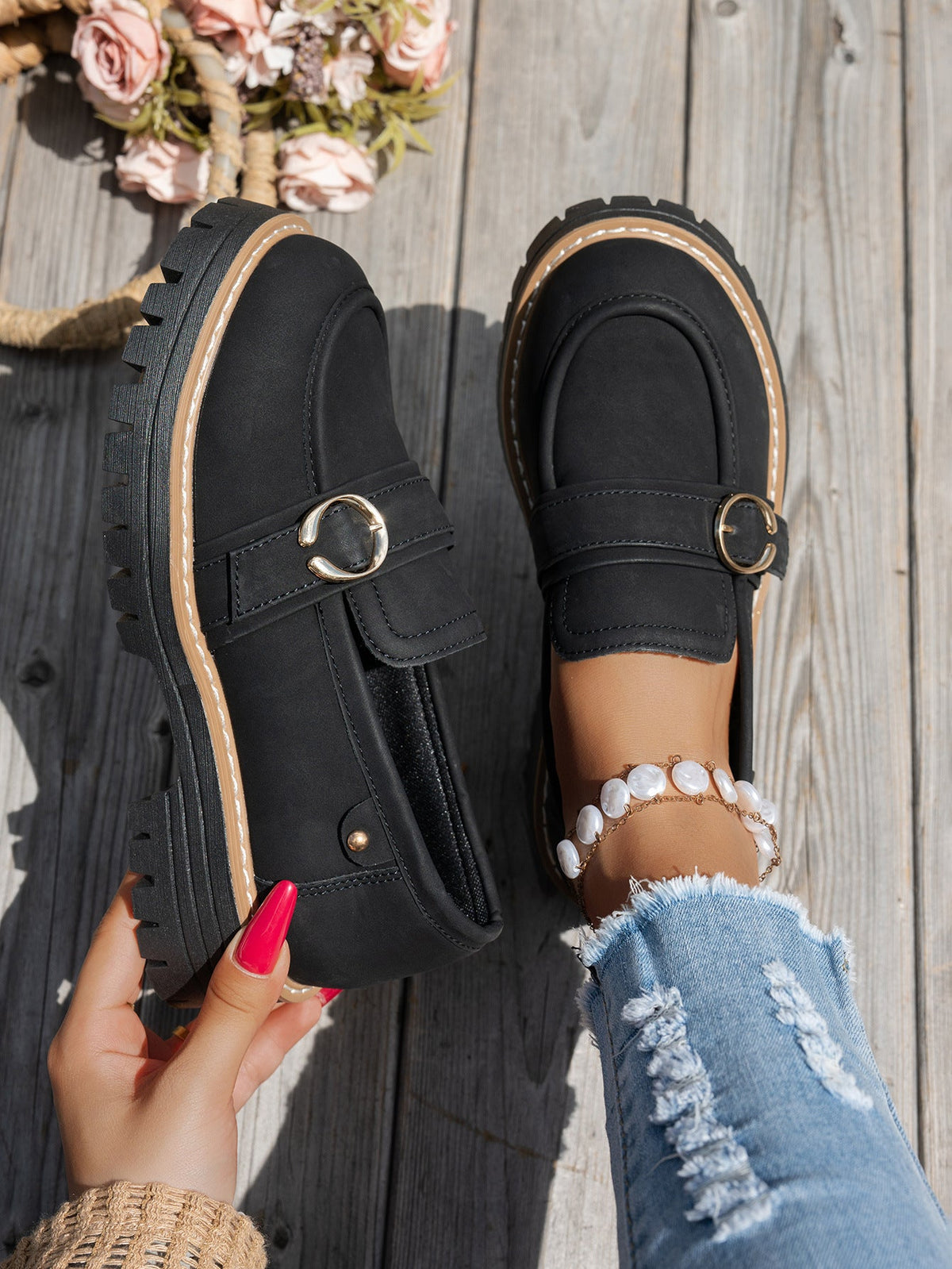 Buckle Thick Bottom Low Cut Round Head Pumps