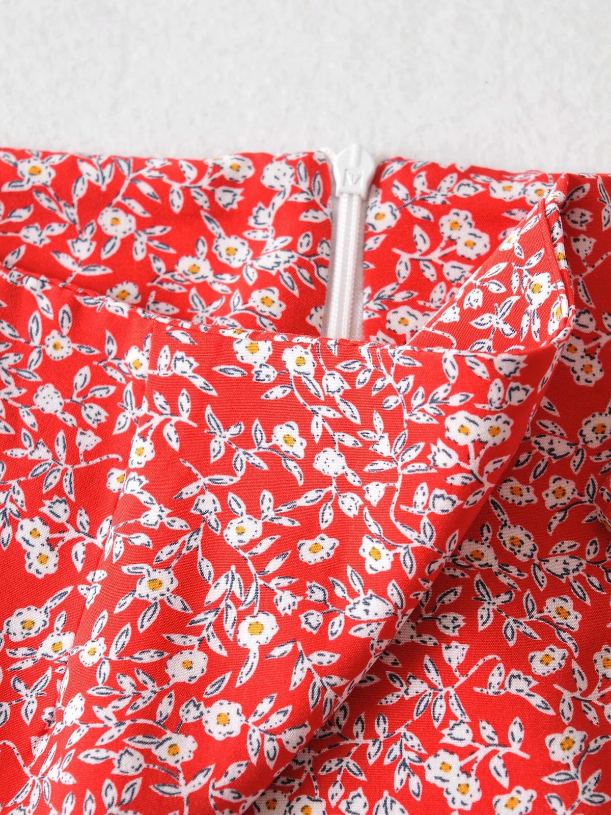French Waist Lace Printed Skirt Skirt Women