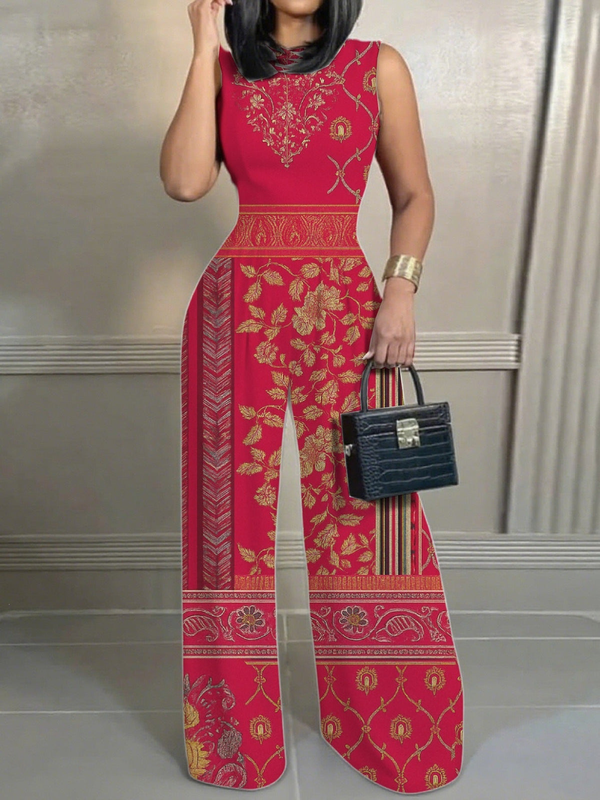 Elegant Round-neck Jumpsuit With A Printed Pattern Pockets And Wide Legs