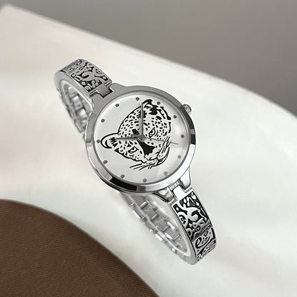 Exquisite Stylish And Niche Quartz Watch With A Luminous Design