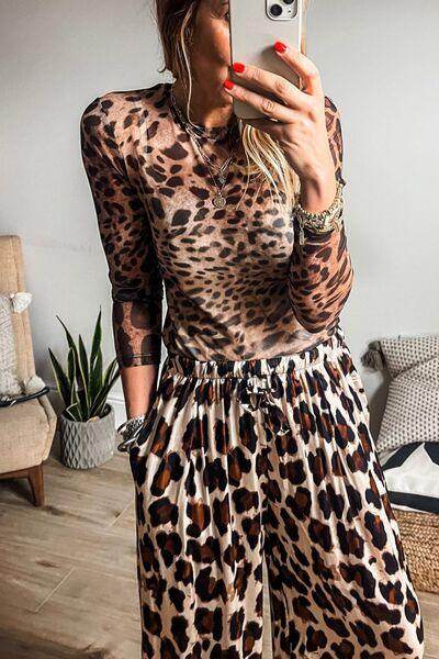 Leopard Round Neck Long Sleeve Blouse for Women Fashion