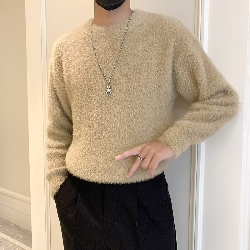 Round-neck Base Layer For Fallwinter Wearable As Outerwear