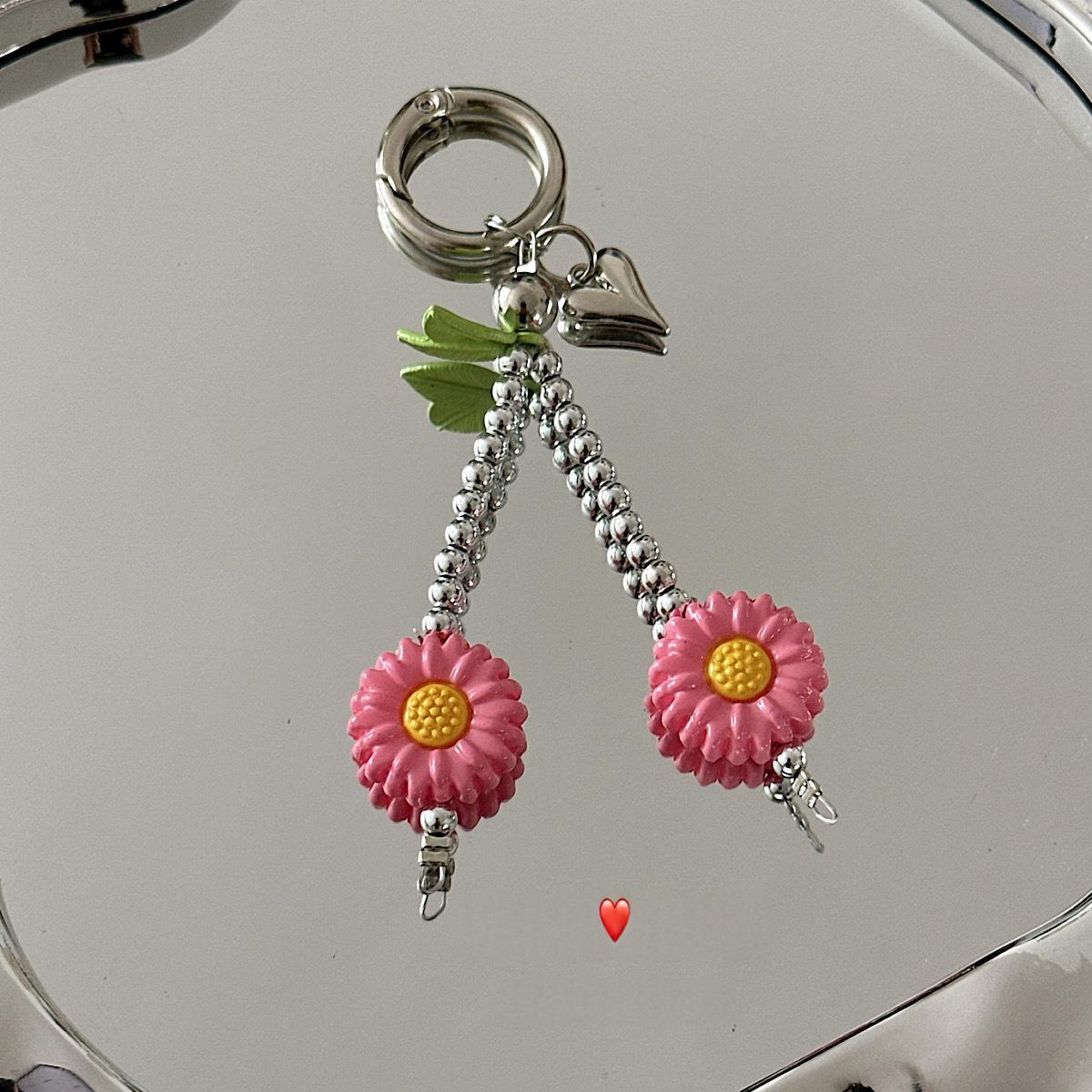 Cute Flower-shaped Bag Charm Keychain