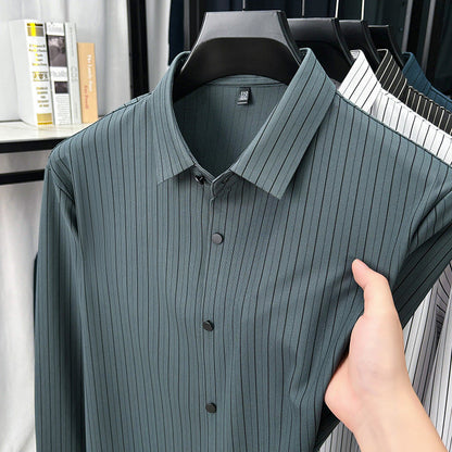 Spring And Autumn New Vertical Striped Shirt Men