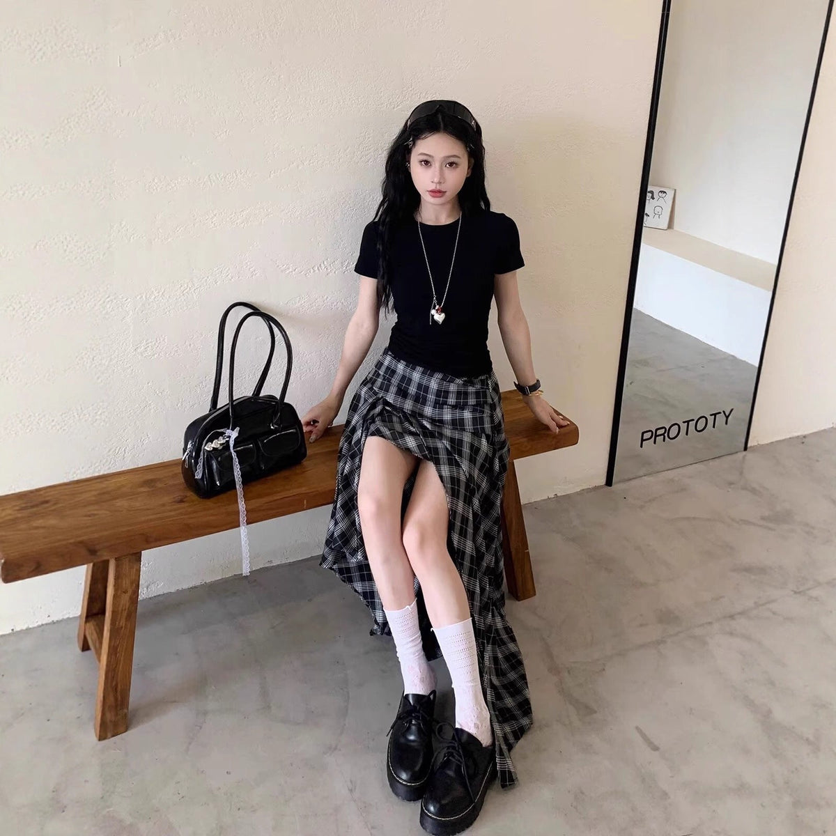 French-style Asymmetrical Black-and-white Plaid Skirt