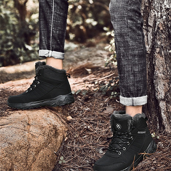 Warm and velvet booties