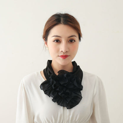 Women's bib scarf