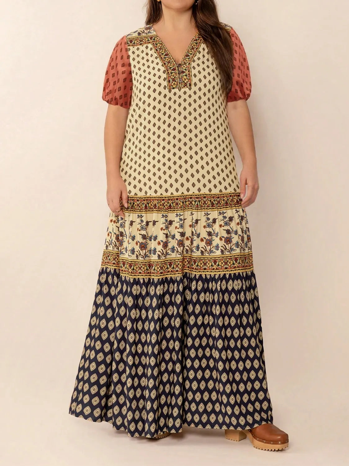 Plus Size Ruched Printed Short Sleeve Midi Dress