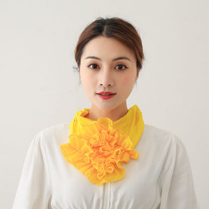 Women's bib scarf