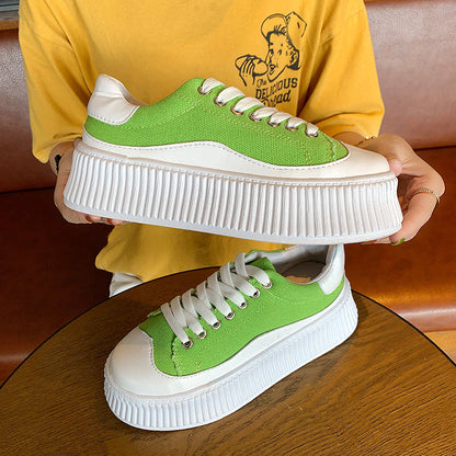 Small white shoes muffin-bottomed canvas shoes