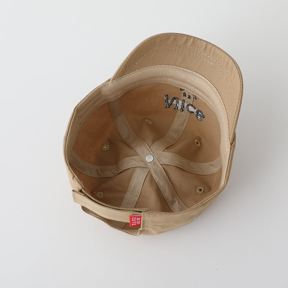 Children's Solid-color English Smiling Face Embroidered Adjustable Fashionable And Simple Short-brimmed Baseball Cap Suitable For Daily Outings And Entertainment