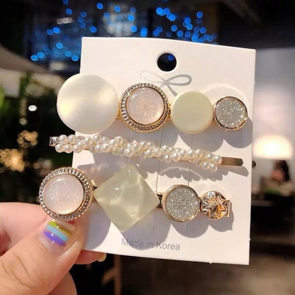 Pearl hair accessories