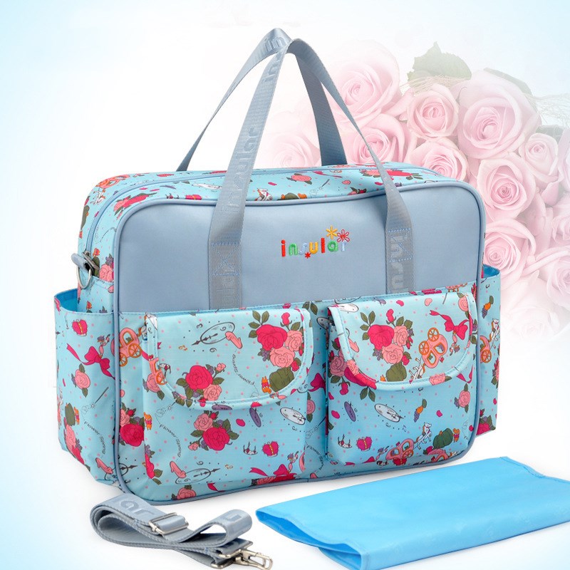 mommy bag across one shoulder