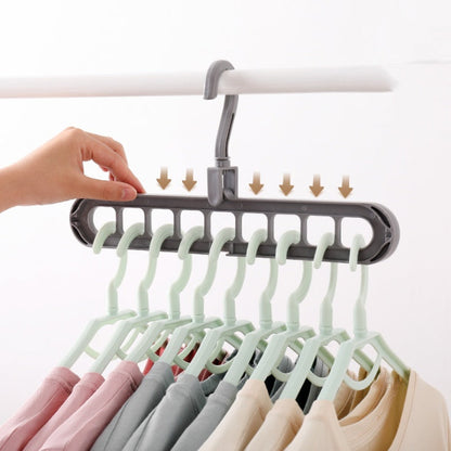 Plastic Clothes Hanger with Storage Hook