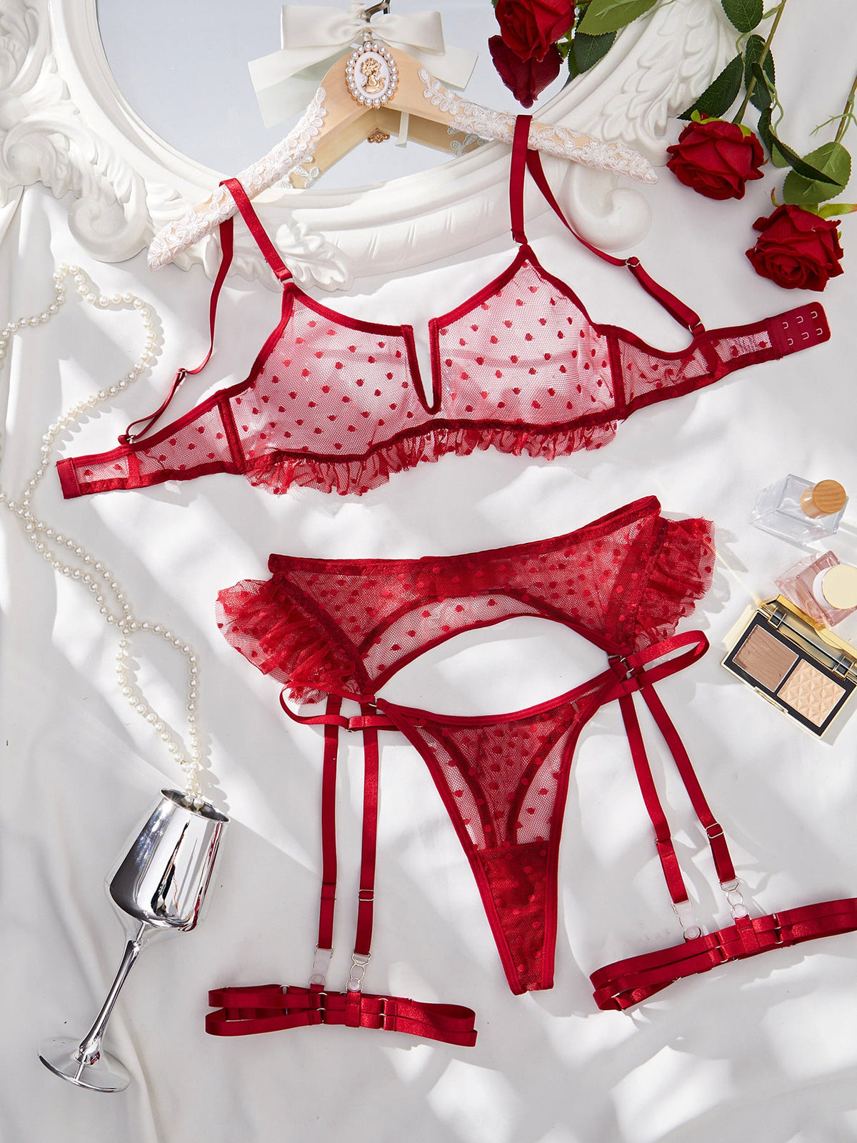Ruffled Garter Leg Circle Four-piece Set