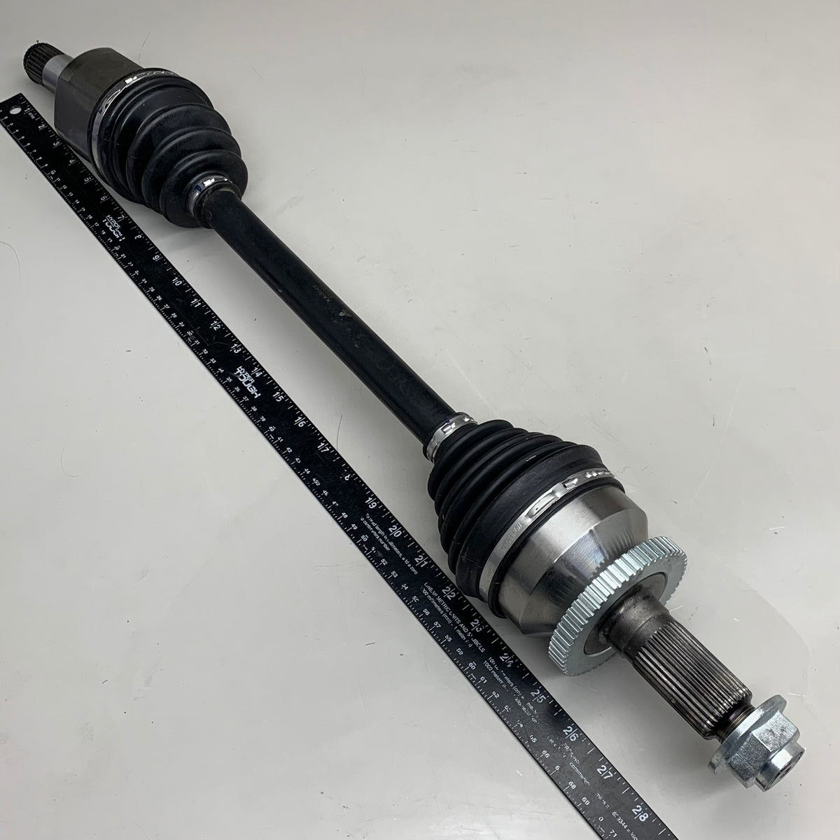 NAPA Premium CV Drive Axle Grooved 28 Spline 27.95" for Hyundai & Kia 94-3078