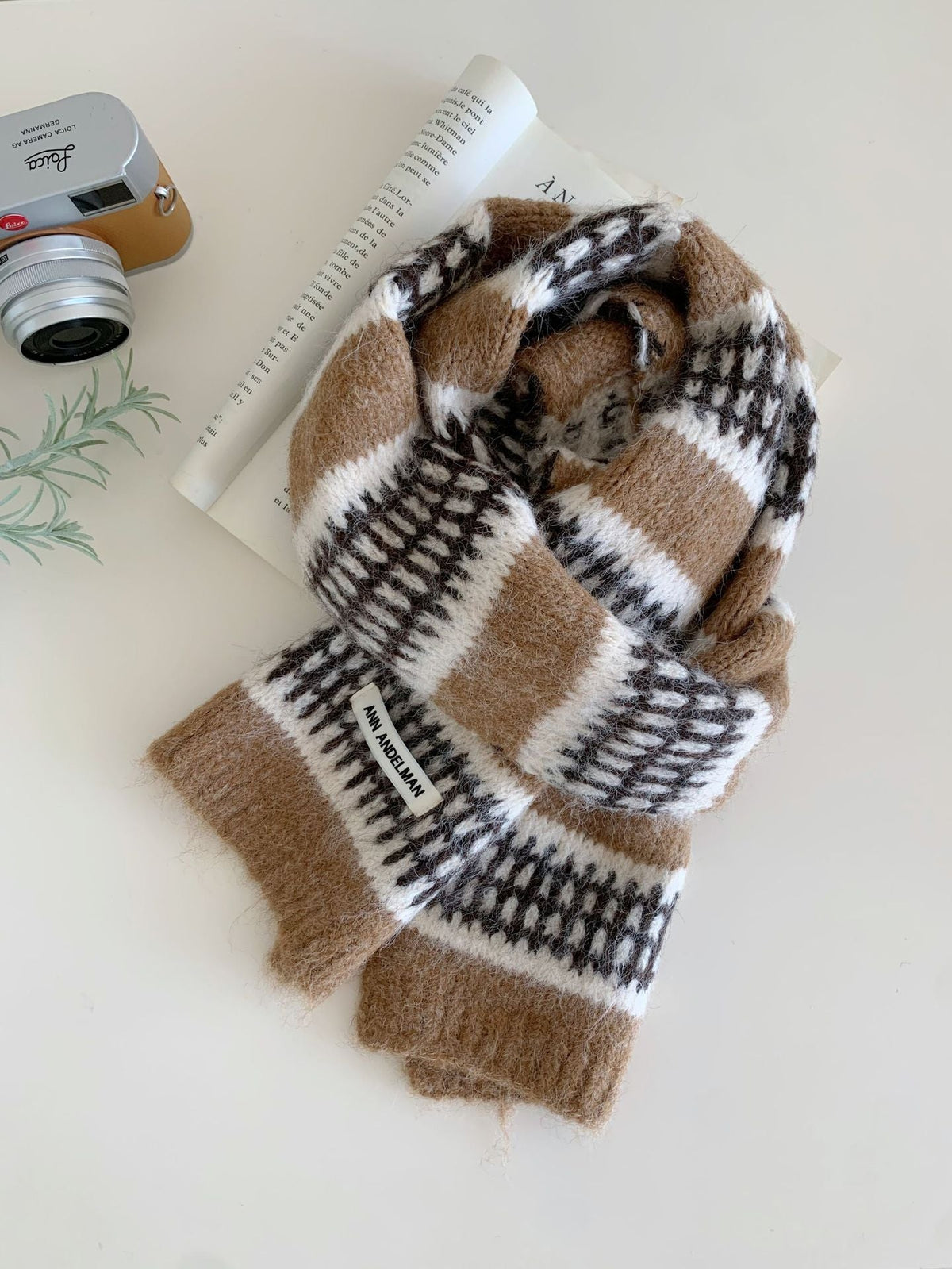 Women's Retro Striped Plaid Jacquard Knitted Scarf
