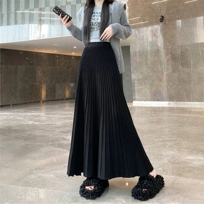Pleated Knit Skirt AutumnWinter High-Waisted Stretchy Hip-Covering Long Flared Style