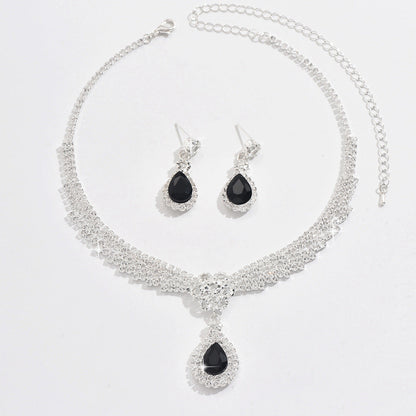 Stylish And Chic Diamond-studded Teardrop Flower Necklace And Earring Set