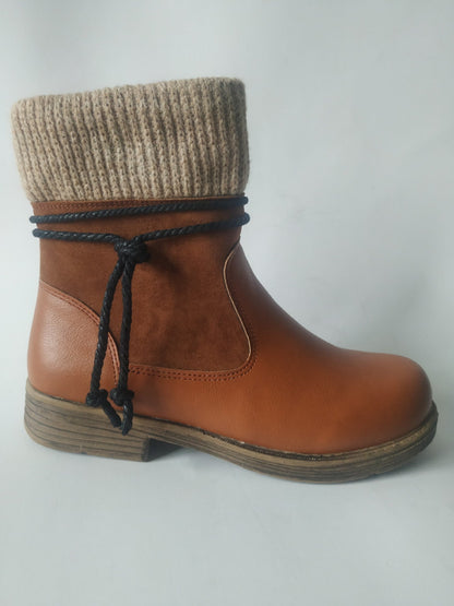 Chunky heel side zipper booties