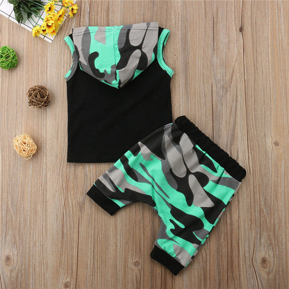 Alphabetic Sleeveless Hooded Camo Suit For Children