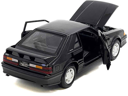 1993 Ford Mustang SVT Cobra Black "Special Edition" Series 1/24 Diecast Model Car by Maisto
