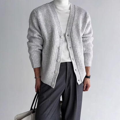 Mens Loose-Fit Versatile Artistic V-Neck Sweater